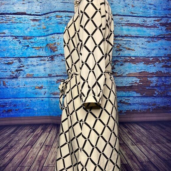 JustFab dress large wheat and black geometric dres - Picture 7 of 11